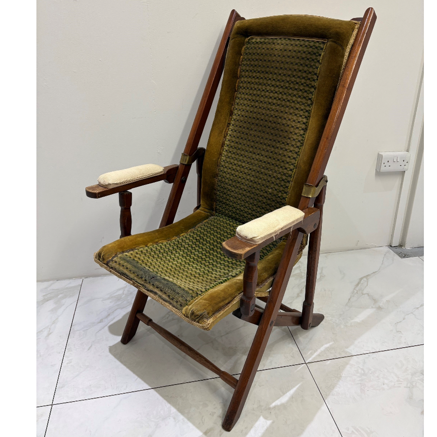 Antique Victorian Folding Campaign Chair (c. 1880) - VIN1276Q Antique Victorian Folding Campaign Chair (c. 1880) - VIN1276Q