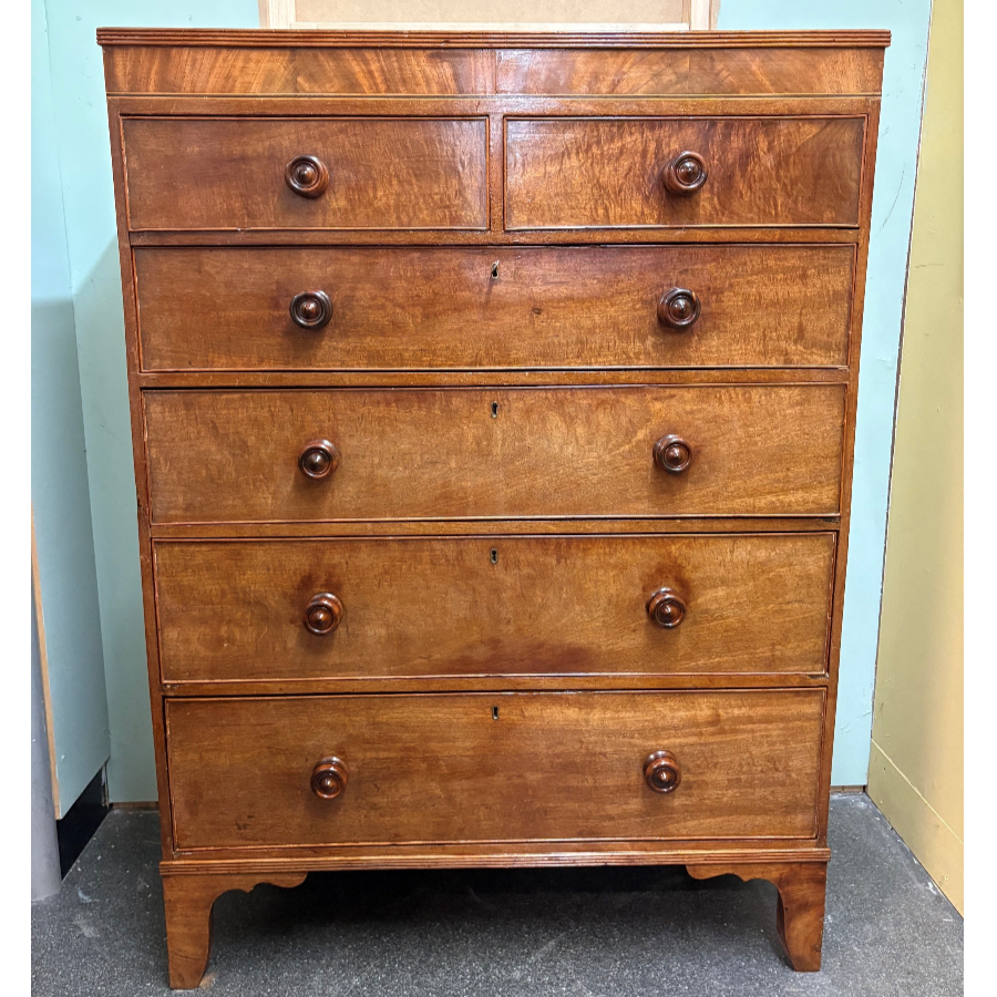 Georgian Style Tall Mahogany Chest of Drawers – 2 Over 4 Graduated Drawer - VIN1279G