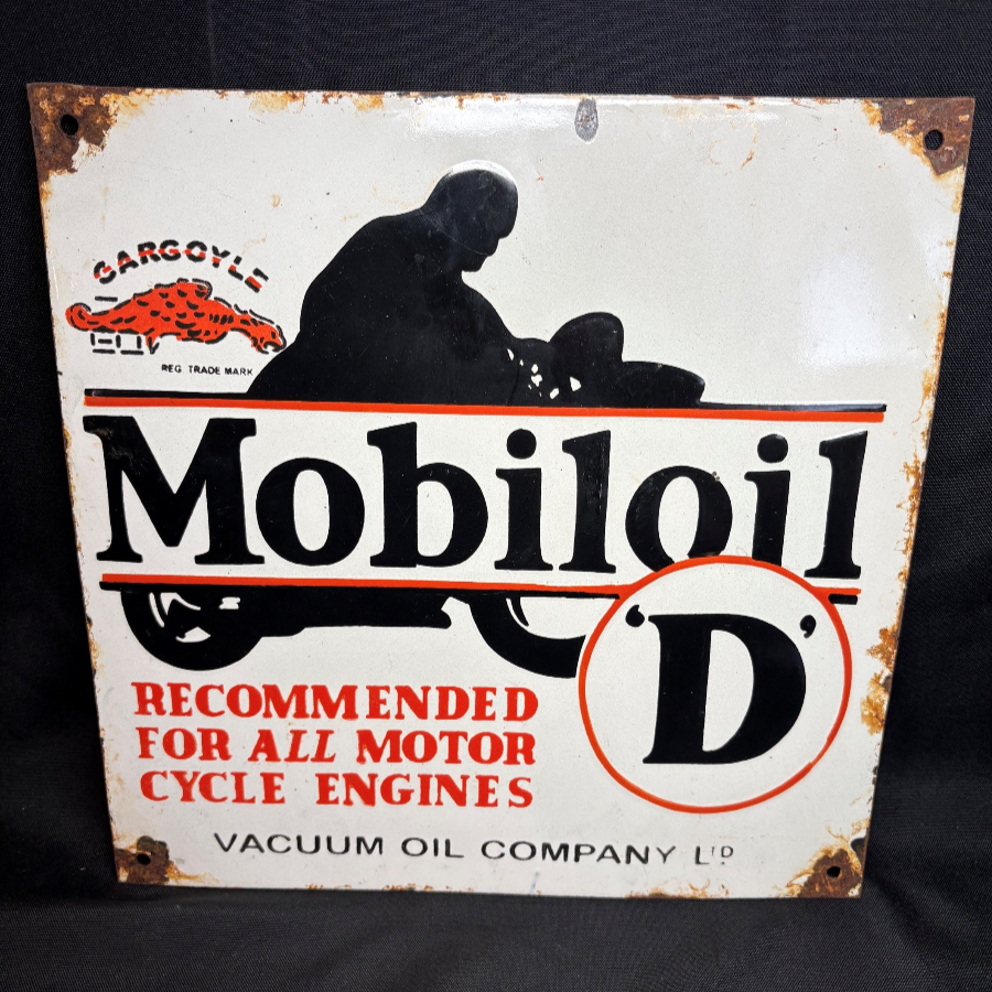 Vintage Mobiloil 'D' Enamel Sign - VIN1273Q Vintage Mobiloil 'D' Enamel Sign - VIN1273Q
