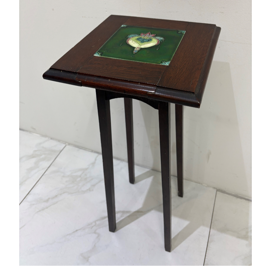 Edwardian Arts & Crafts Oak Plant Stand With An Authentic Art Nouveau Majolica Ceramic Tile - VIN1269S Edwardian Arts & Crafts Oak Plant Stand With An Authentic Art Nouveau Majolica Ceramic Tile - VIN1269S