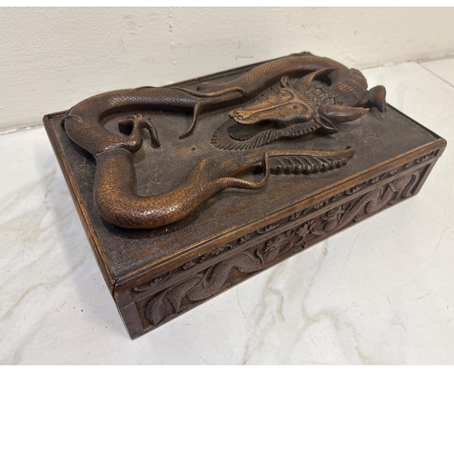Vintage Carved Serpent Dragon Trinket Box - VIN1284A Vintage Carved Serpent Dragon Trinket Box - VIN1284A