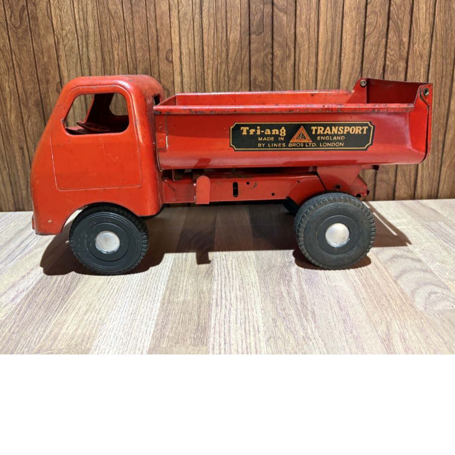 Vintage 1950s Tri-ang Junior Diesel Tipper Truck - Pressed Steel Toy Lorry - VIN1240S