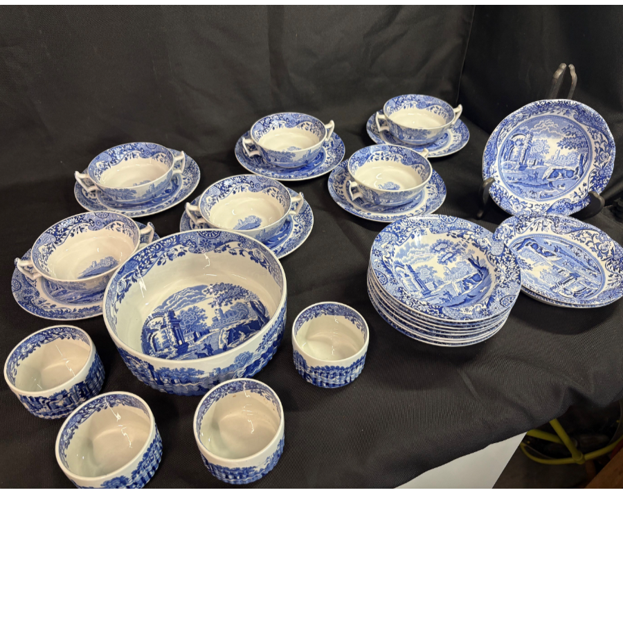Spode Blue Italian Dinnerware/Serving Dishes - VIN1282M Spode Blue Italian Dinnerware/Serving Dishes - VIN1282M