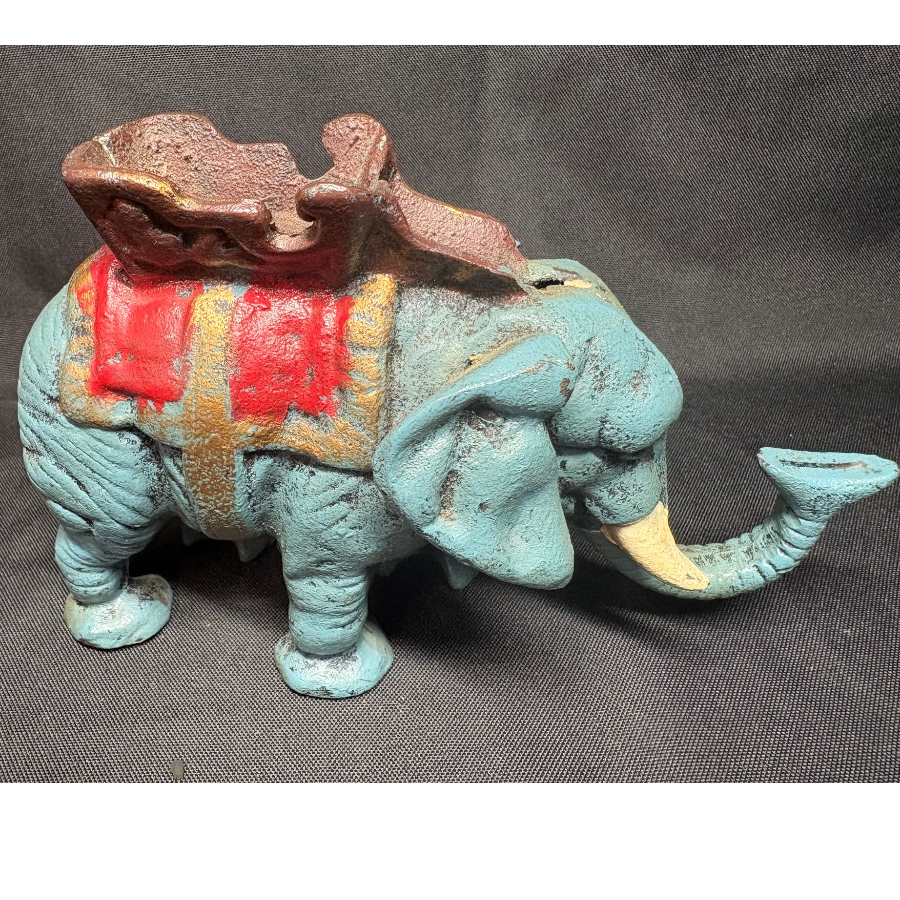 Vintage Cast Iron Circus Elephant Mechanical Coin Bank - VIN1280Q Vintage Cast Iron Circus Elephant Mechanical Coin Bank - VIN1280Q