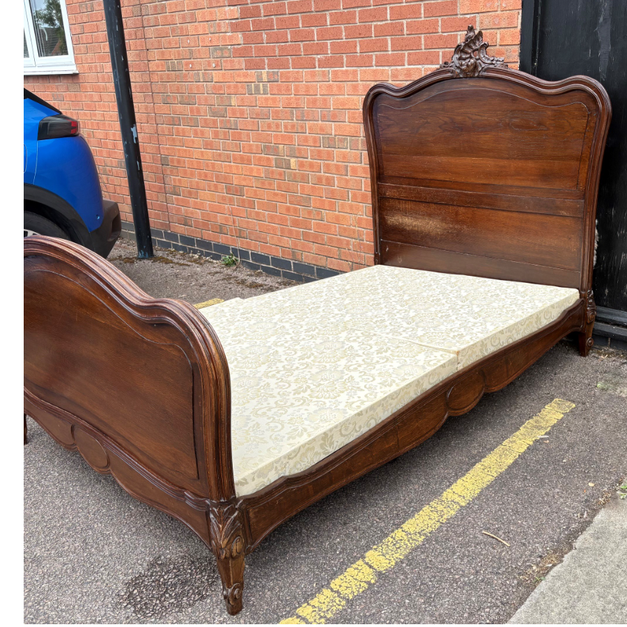 Vintage French Louis XV Style Bedstead - VIN1285X Vintage French Louis XV Style Bedstead - VIN1285X