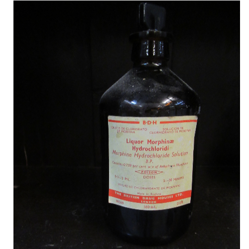 Vintage Bottle of Morphine VIN156K