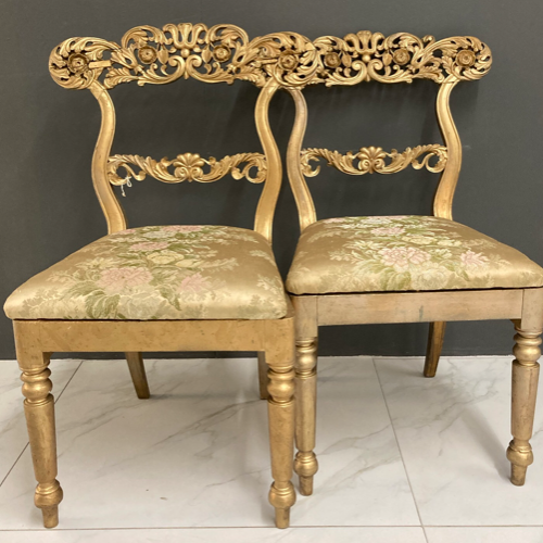 Vintage pair of decorative chairs VIN525E