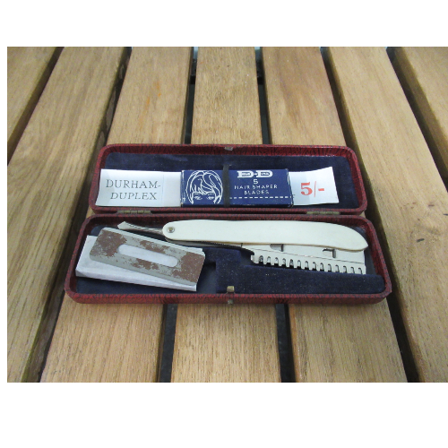 Vintage Duram Duplex Hair Razor with Case VIN319B