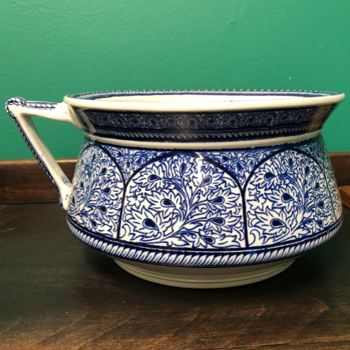 Victorian Thomas Gilbert Booth Chamber Pot VIN644K