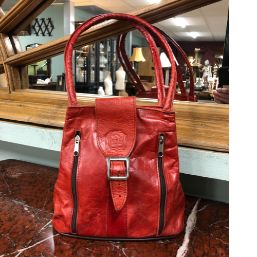 Red leather handbag VIN645L