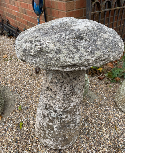 Granite Staddle Stone VIN602B