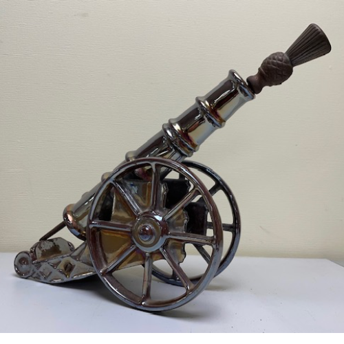 Vintage cast iron cannon poker holder VIN726A