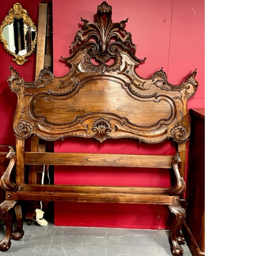 Antique carved bed frame VIN670D