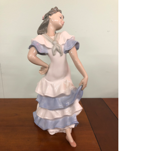Lladro Flamenco dancer figurine VIN766E