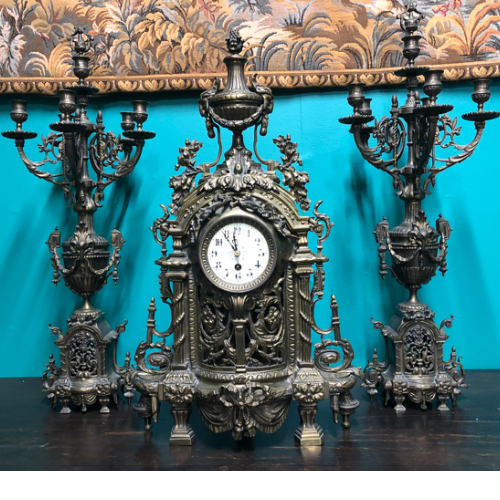 French brass clock with candelabra garnitures VIN765B